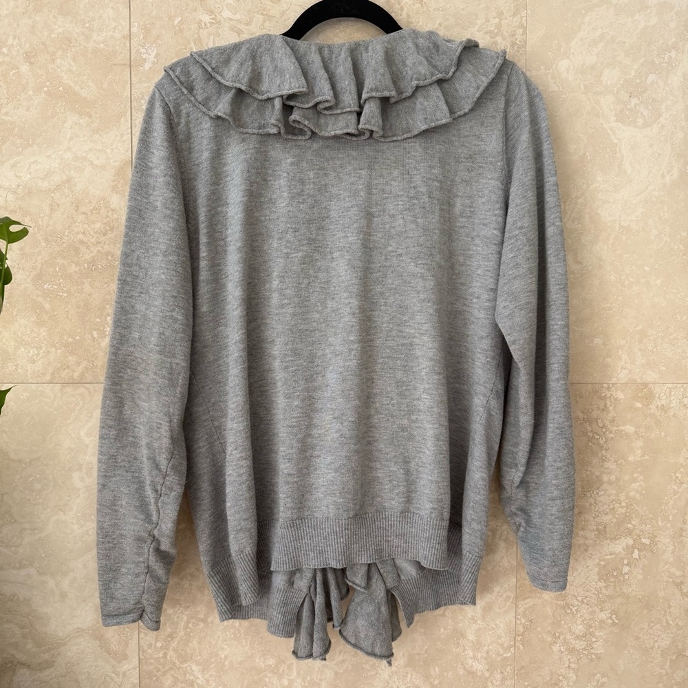 Cyrus Gray Ruffle Cardigan Waterfall Front Sweater Women’s Small - Picture 2 of 4